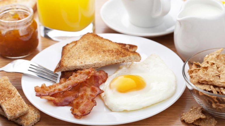 Proteínas en el desayuno, buen alimento para el cerebro - Salud - FM 89