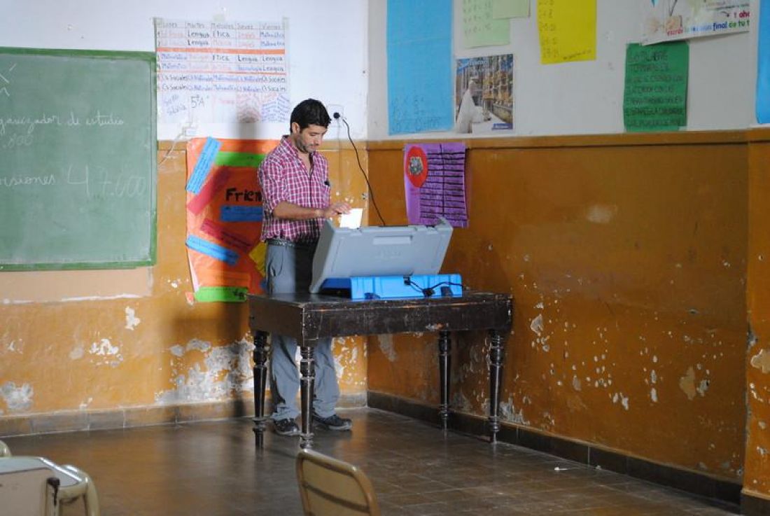 Garantizan la ventilación cruzada del cuarto oscuro en escuelas - Salta
