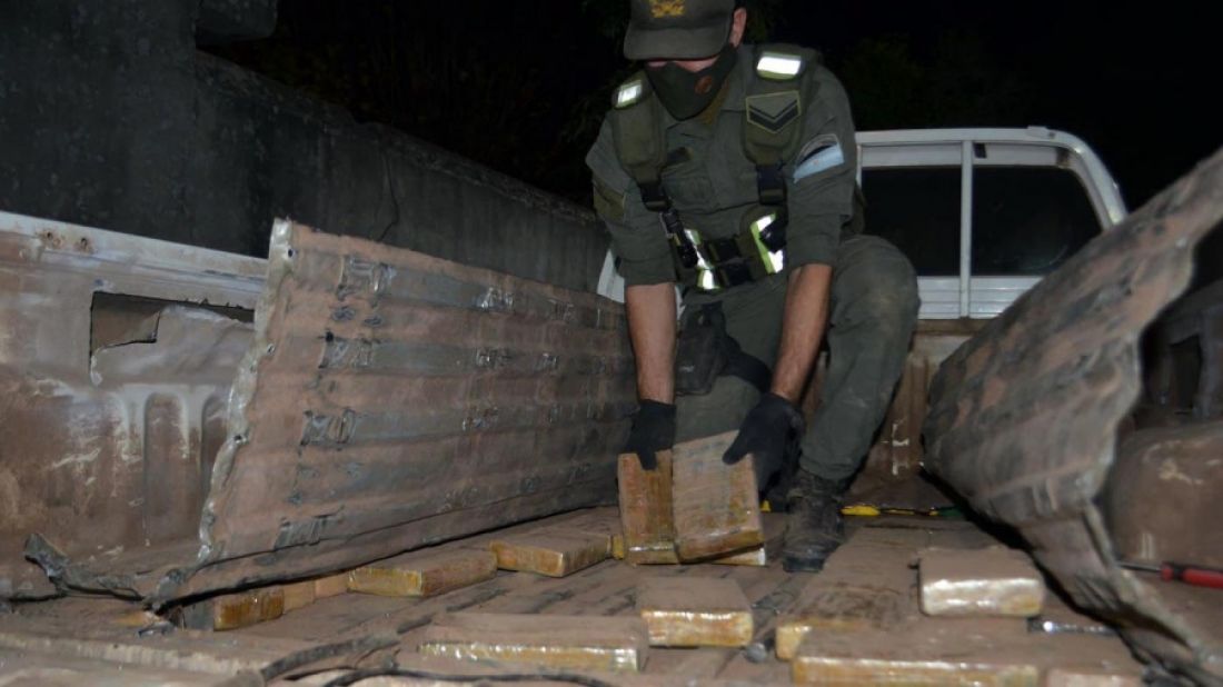 Viajaban desde Salta hacia Buenos Aires con casi 176 kilos de cocaína