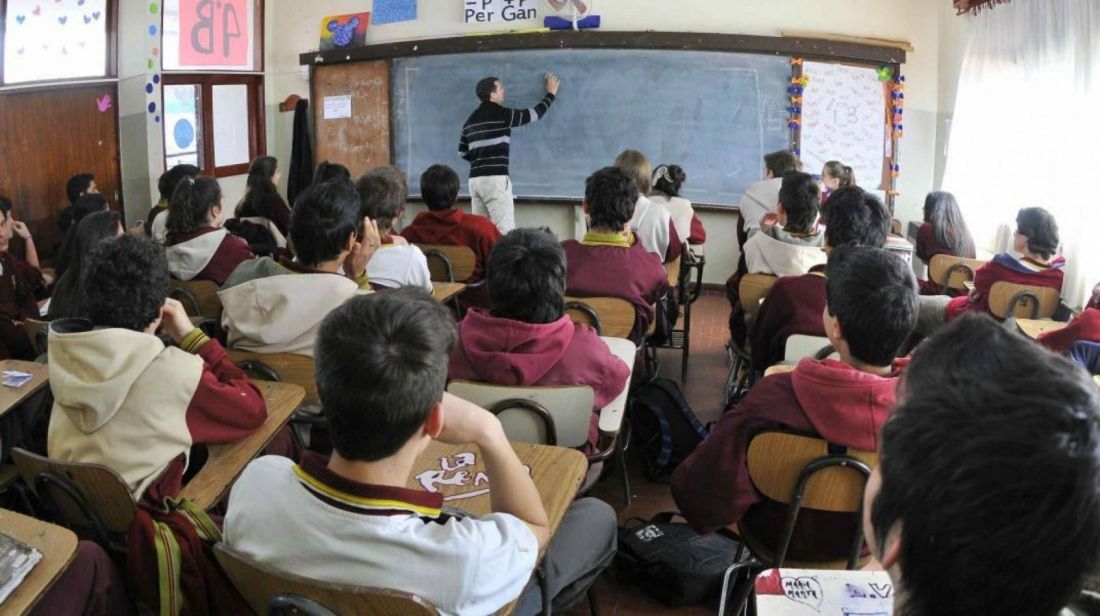 Anticipan un aumento del 100% en las cuotas de los colegios privados de  Salta - Salta - Profesional FM 89.9 Salta, Argentina